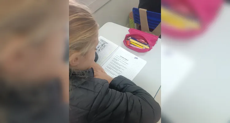 Confira a série de registros do trabalho em sala de aula.