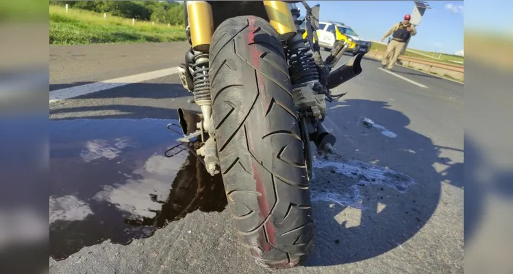 Caminhoneiro é indiciado por morte de motociclista após dirigir a 148 km/h em PG