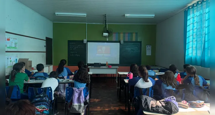 Confira os registros em sala de aula.