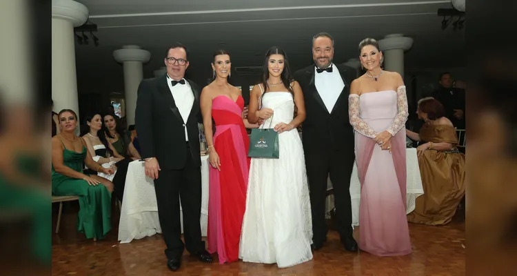 RAFAELA ALBERTI DE SOUSA, FILHA DE GHEISA TOZETTO ALBERTI DE SOUSA E EDUARDO BACILA DE SOUSA
