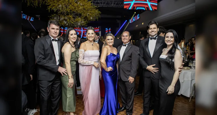 Clube Ponta Lagoa celebra debutantes 2026