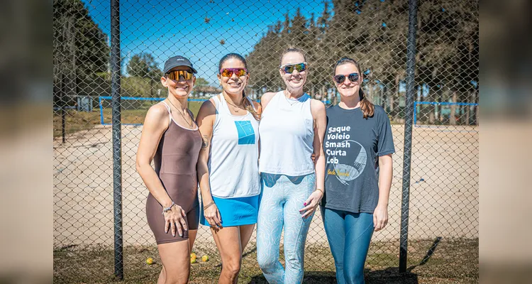 Clube Ponta Lagoa reúne associados em Festival de Beach Tennis