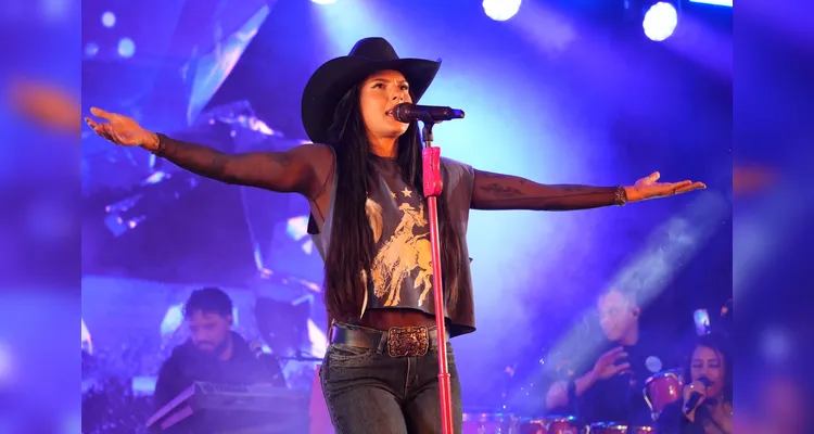 Festa reuniu música, montarias e entretenimento