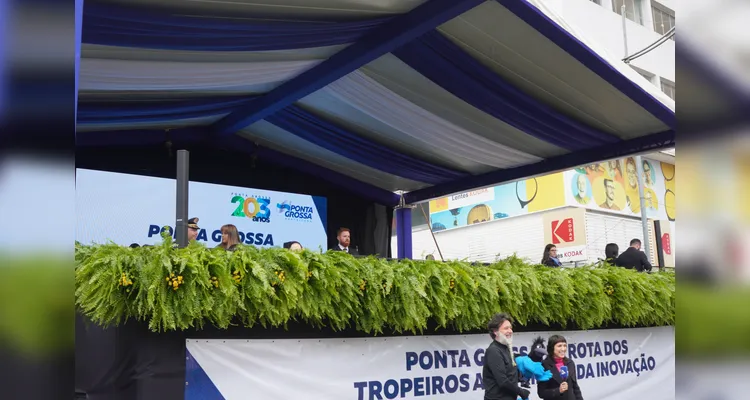 Desfile de 203 anos de PG acontece nesta terça com cobertura do Grupo aRede