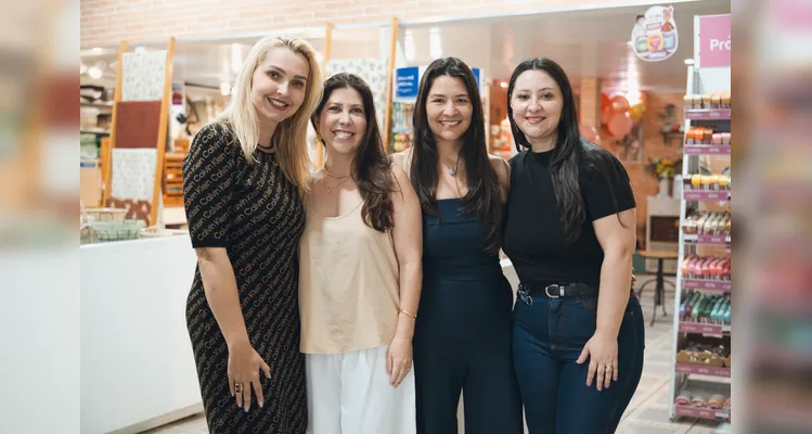 Cynthia Sá Sposito, Emellyne Vergani, Juliana Simionatto Kaminski e Fernanda Hilgemberg
