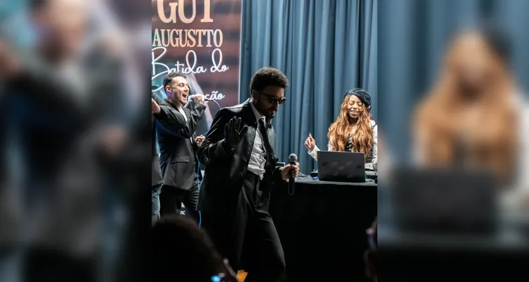 Gui Augustto marca nova fase com primeiro álbum autoral