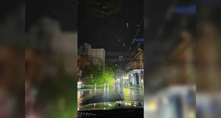 Estragos na cidade de Apucarana.