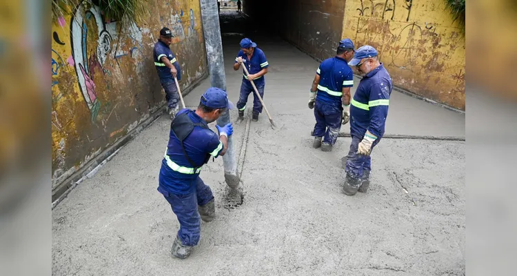 Prefeitura de PG amplia drenagem e aplica pavimento em concreto no San Martin