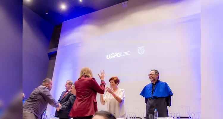 UEPG recebe 55 novos professores efetivos após dez anos