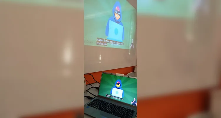Confira os registros do trabalho em sala de aula.