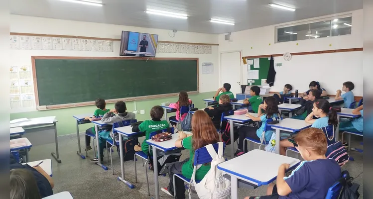 Confira os registros do trabalho em sala de aula.