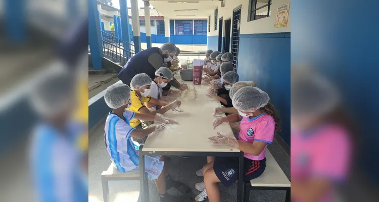 Veja a série de registros do saboroso aprendizado dos educandos.