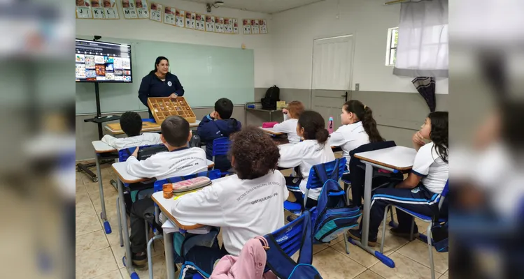 Confira a série de registros em sala de aula.