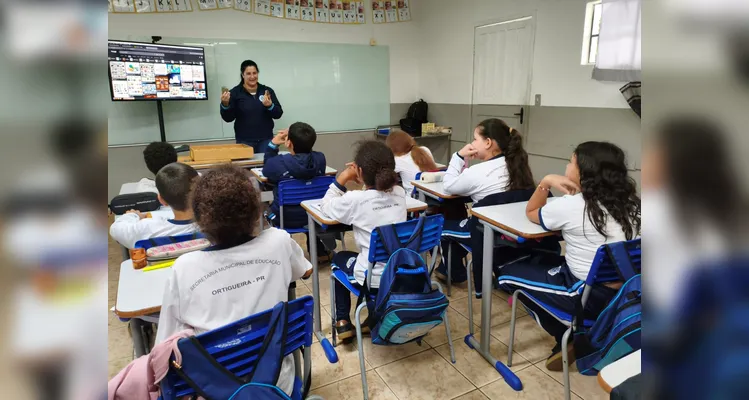 Confira a série de registros em sala de aula.