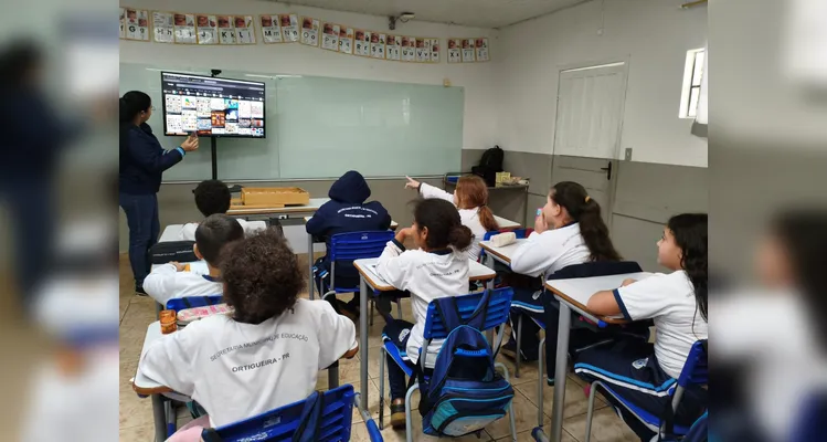 Confira a série de registros em sala de aula.