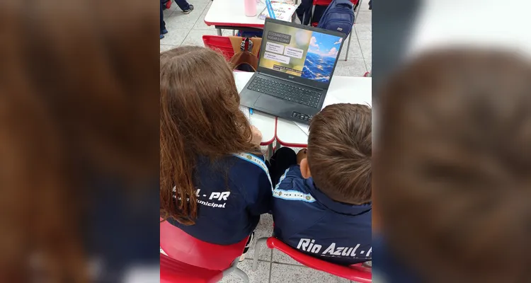 Confira a série de registros do trabalho em sala de aula.