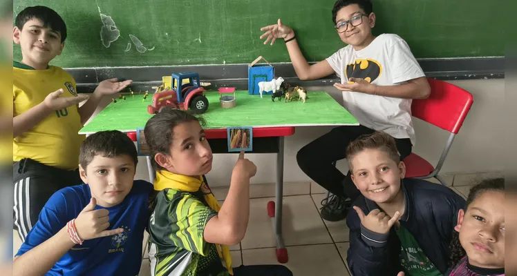 Confira a série de registros da ampla proposta em sala de aula.
