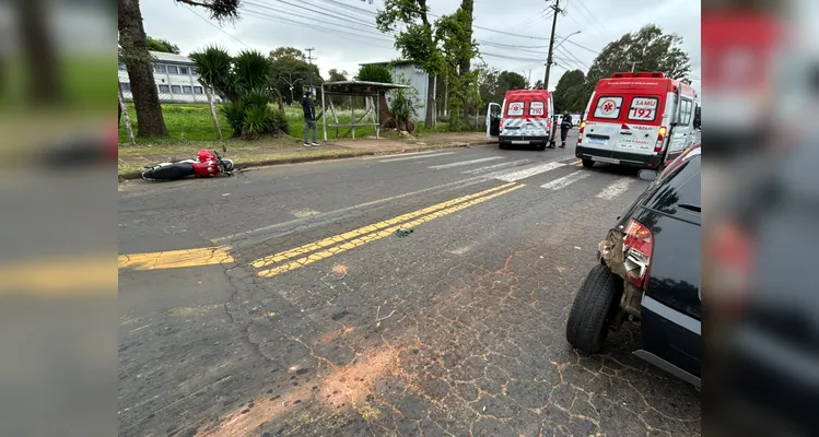Batida forte deixa motociclista em estado gravíssimo na região do Colégio Agrícola