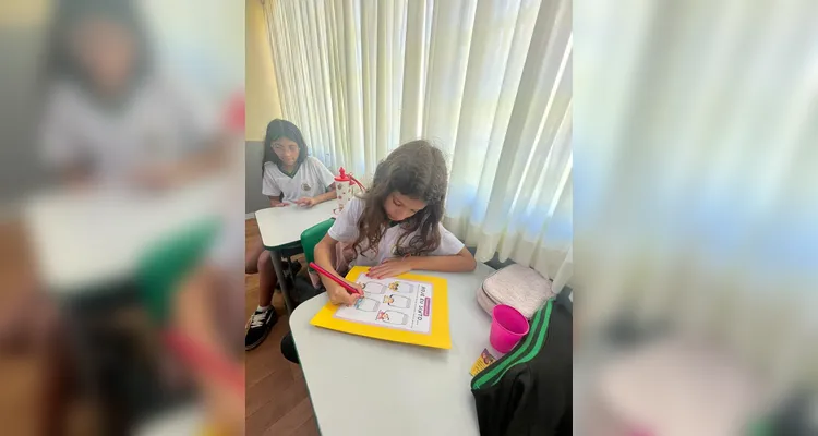 Confira a série de registros do amplo trabalho dentro e fora da sala de aula.