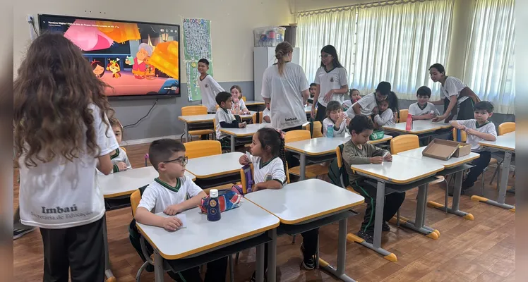 Confira a série de registros do amplo trabalho dentro e fora da sala de aula.
