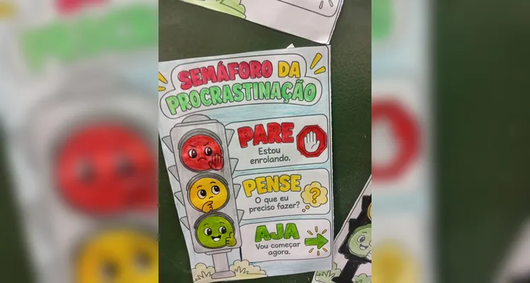 Confira os registros do trabalho em sala de aula.