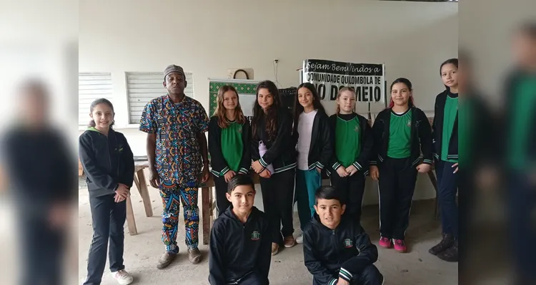 Confira alguns registros da proposta dentro e fora da sala de aula.