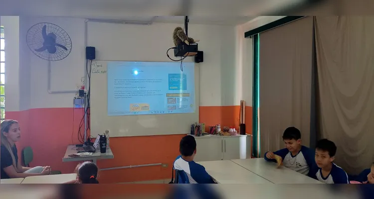 Confira a série de registros do trabalho dentro e fora da sala de aula.