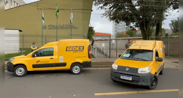 Urnas eletrônicas são distribuídas em Ponta Grossa nesta sexta-feira