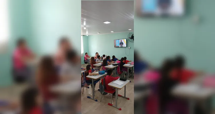 Confira a série de registros do trabalho em sala de aula.