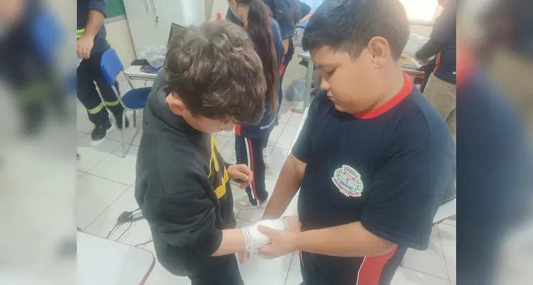 Confira a série de registros da ampla proposta em sala de aula.