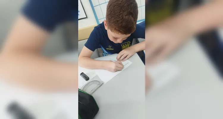 Confira a série de registros do trabalho em sala de aula.