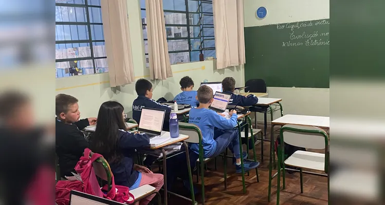Confira os registros do trabalho em sala de aula.