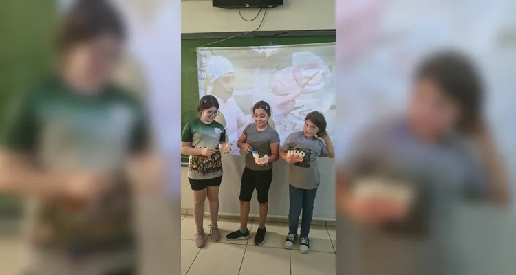 Confira a série de registros do amplo trabalho em sala de aula.
