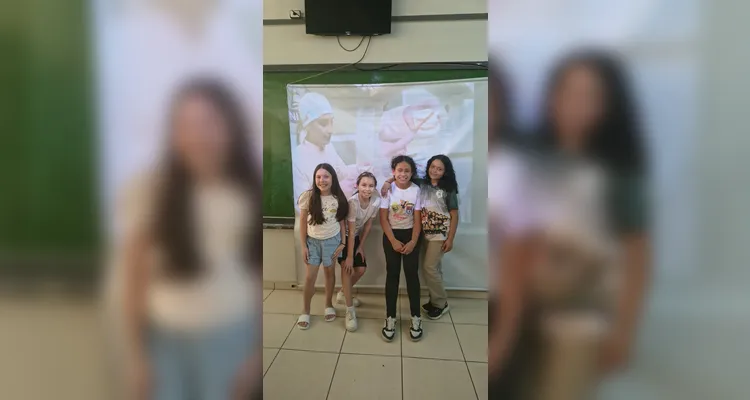 Confira a série de registros do amplo trabalho em sala de aula.