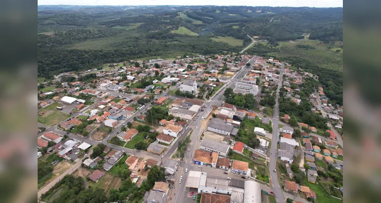 Confira a série de registros do trabalho dentro e fora da sala de aula.