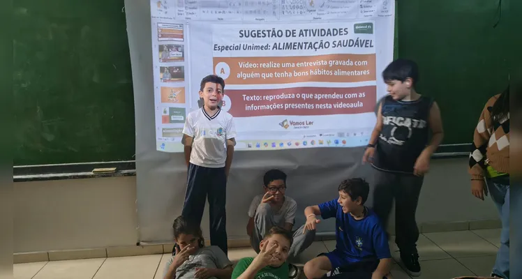Confira a série de registros em sala de aula.