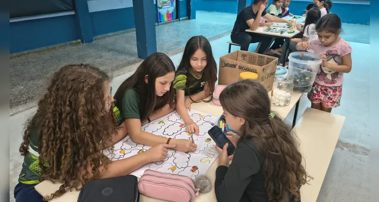 Confira a série de registros em sala de aula.