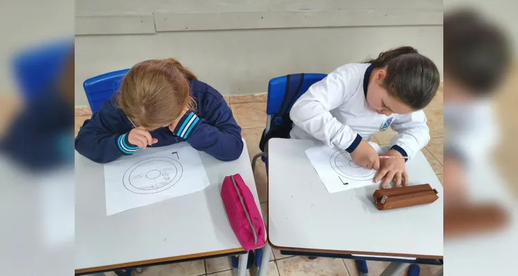 Confira os registros do trabalho em sala de aula.