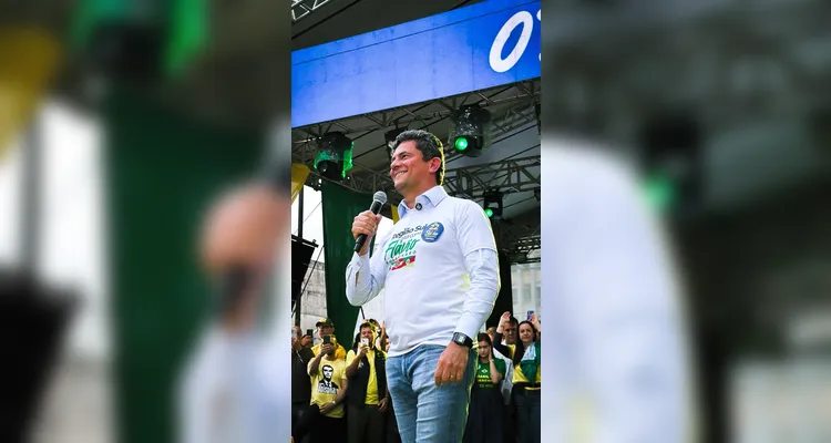 Ato reuniu governadores, senadores eleitos e lideranças políticas de quatro estados em apoio à candidatura de Flávio Bolsonaro à Presidência