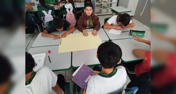 Confira a série de registros do trabalho dentro e fora da sala de aula.
