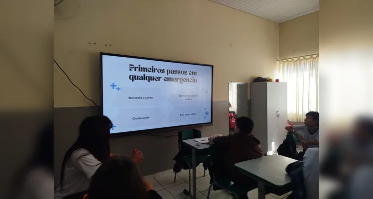 Confira a série de registros do trabalho dentro e fora da sala de aula.
