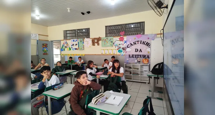 Confira a série de registros do trabalho dentro e fora da sala de aula.