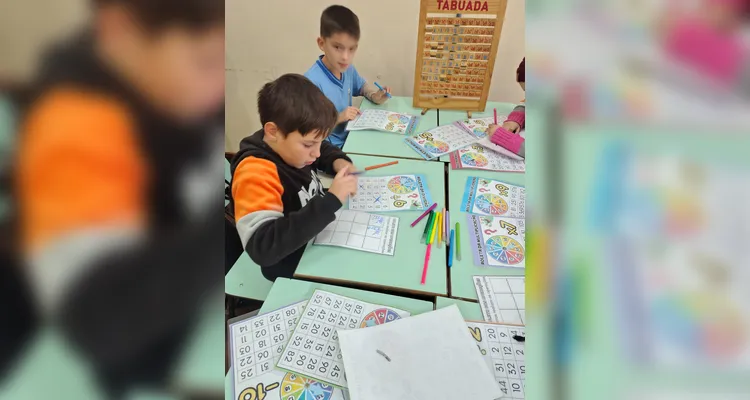 Confira os registros do trabalho em sala de aula.