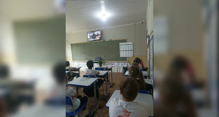 Confira a série de registros do trabalho dentro e fora da sala de aula.