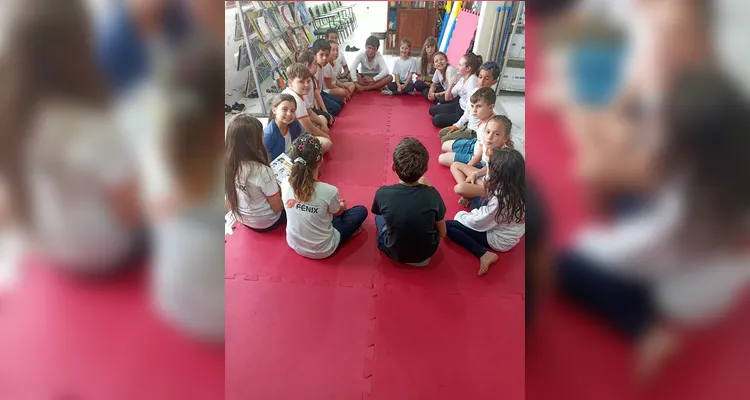 Confira a série de registros do trabalho dentro e fora da sala de aula.