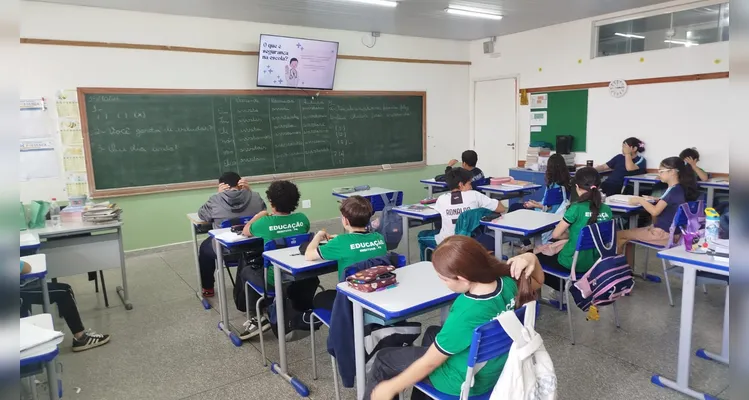 Confira os registros em sala de aula.