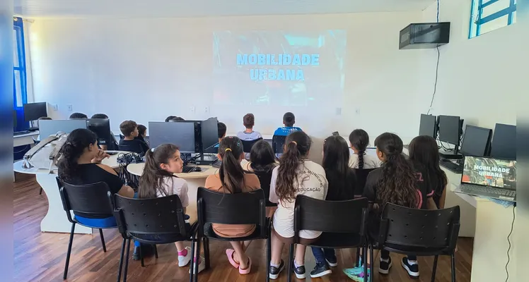 Confira os registros da proposta, dentro e fora da sala de aula.