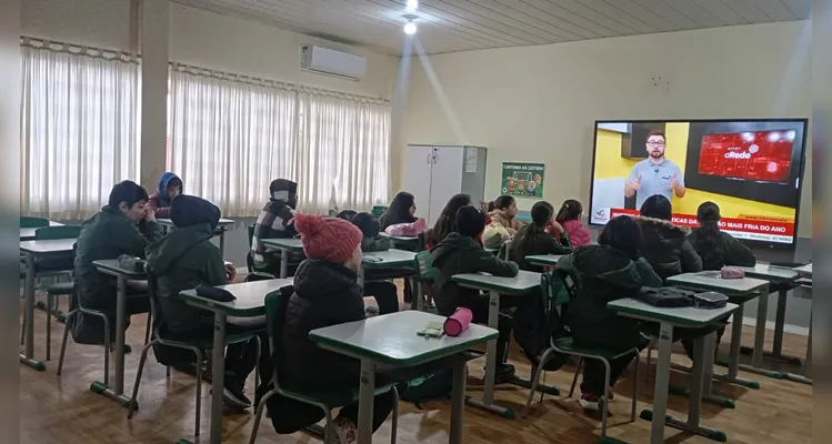 Confira a série de registros do amplo trabalho em sala de aula.