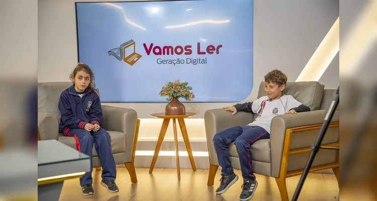Confira a série de registros do momento especial com os estudantes.