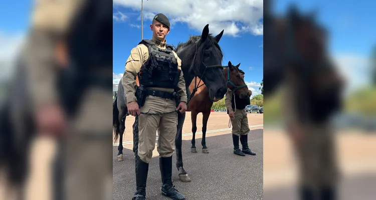 Polícia Militar recebe grupo de convivência com pessoa idosa do Sesc em PG